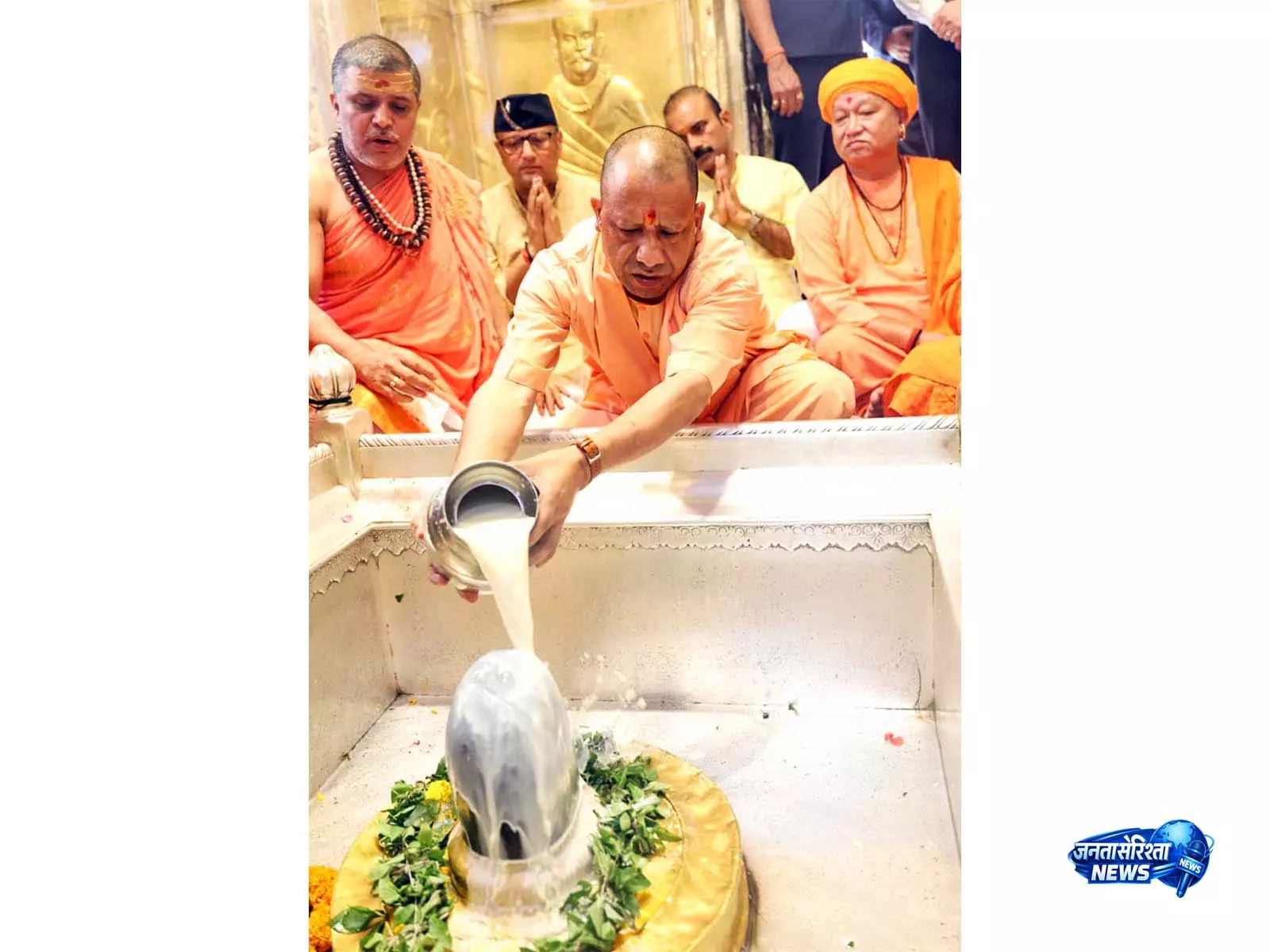 श्रावण माह जन कल्याण और एकजुटता का पवित्र त्योहार है: उत्तर प्रदेश के CM योगी आदित्यनाथ श्रावण माह जन कल्याण और एकजुटता का पवित्र त्योहार है: उत्तर प्रदेश के CM योगी आदित्यनाथ