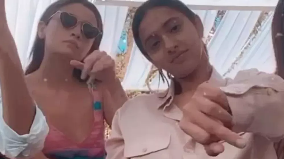 आलिया-अथिया संग मस्ती: आकांक्षा रंजन ने फ्रेंडशिप डे पर साझा किए अनदेखे पल