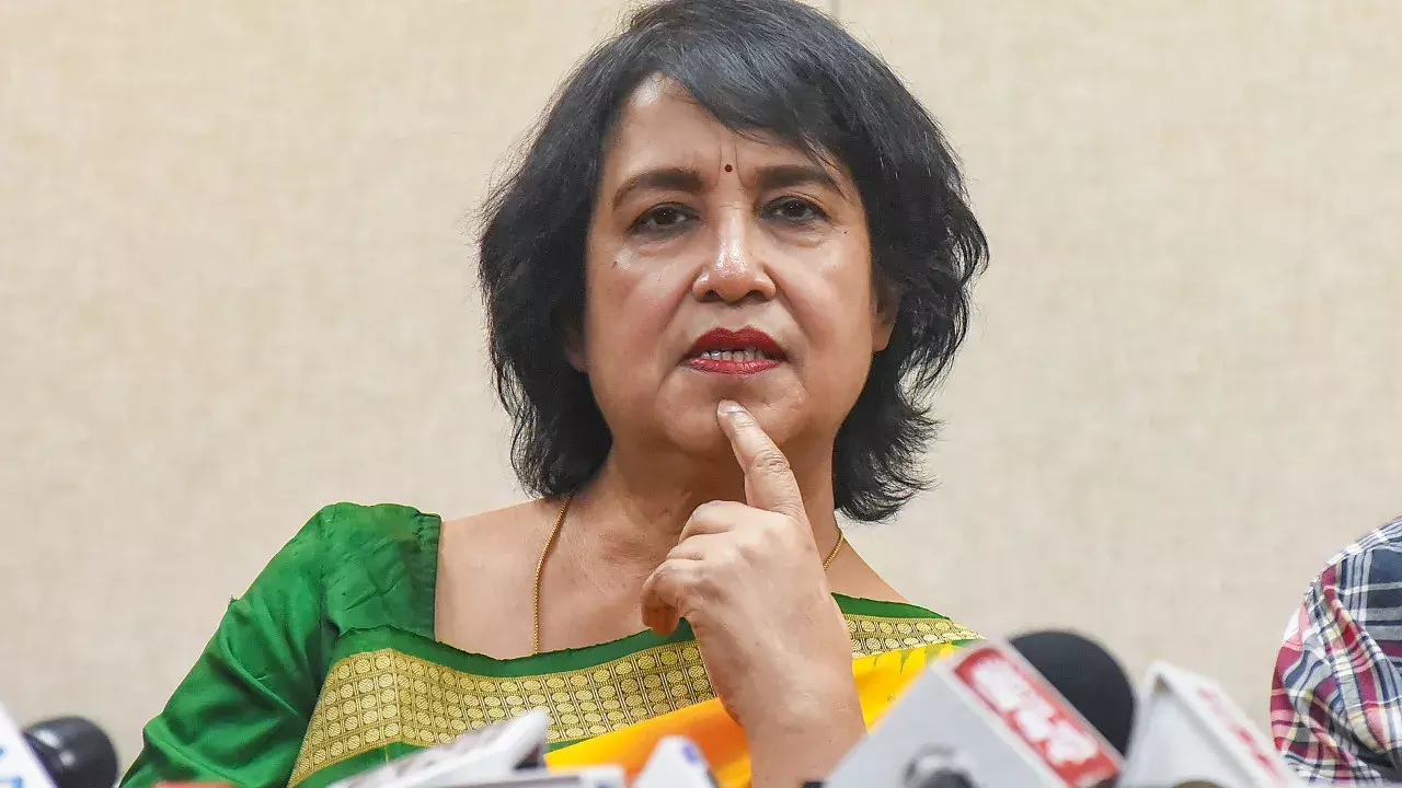 देश-निकाला झेल रहीं तसलीमा नसरीन का समर्थन: भारत में आए UCC देश-निकाला झेल रहीं तसलीमा नसरीन का समर्थन: भारत में आए UCC