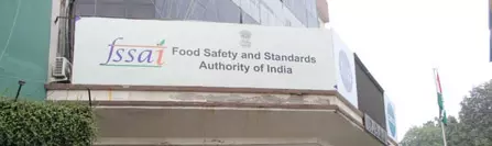 सरकार ने फ्लेवर और ऐज के दावों को लेकर ओल्ड मोंक, मैकडॉवेल्स और दूसरे ब्रांड्स के खिलाफ एफएसएसएआई की कार्रवाई का किया समर्थन सरकार ने फ्लेवर और ऐज के दावों को लेकर ओल्ड मोंक, मैकडॉवेल्स और दूसरे ब्रांड्स के खिलाफ एफएसएसएआई की कार्रवाई का किया समर्थन