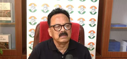 कांग्रेस सांसदों ने पप्पू यादव पर हमले को गलत बताया, कहा-सरकार लोगों को डरा रही कांग्रेस सांसदों ने पप्पू यादव पर हमले को गलत बताया, कहा-सरकार लोगों को डरा रही