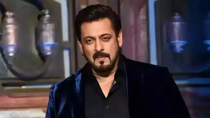 सलमान खान ने बयां की जेल की आपबीती: 50-60 लोगों के बीच गुजारे दिन सलमान खान ने बयां की जेल की आपबीती: 50-60 लोगों के बीच गुजारे दिन
