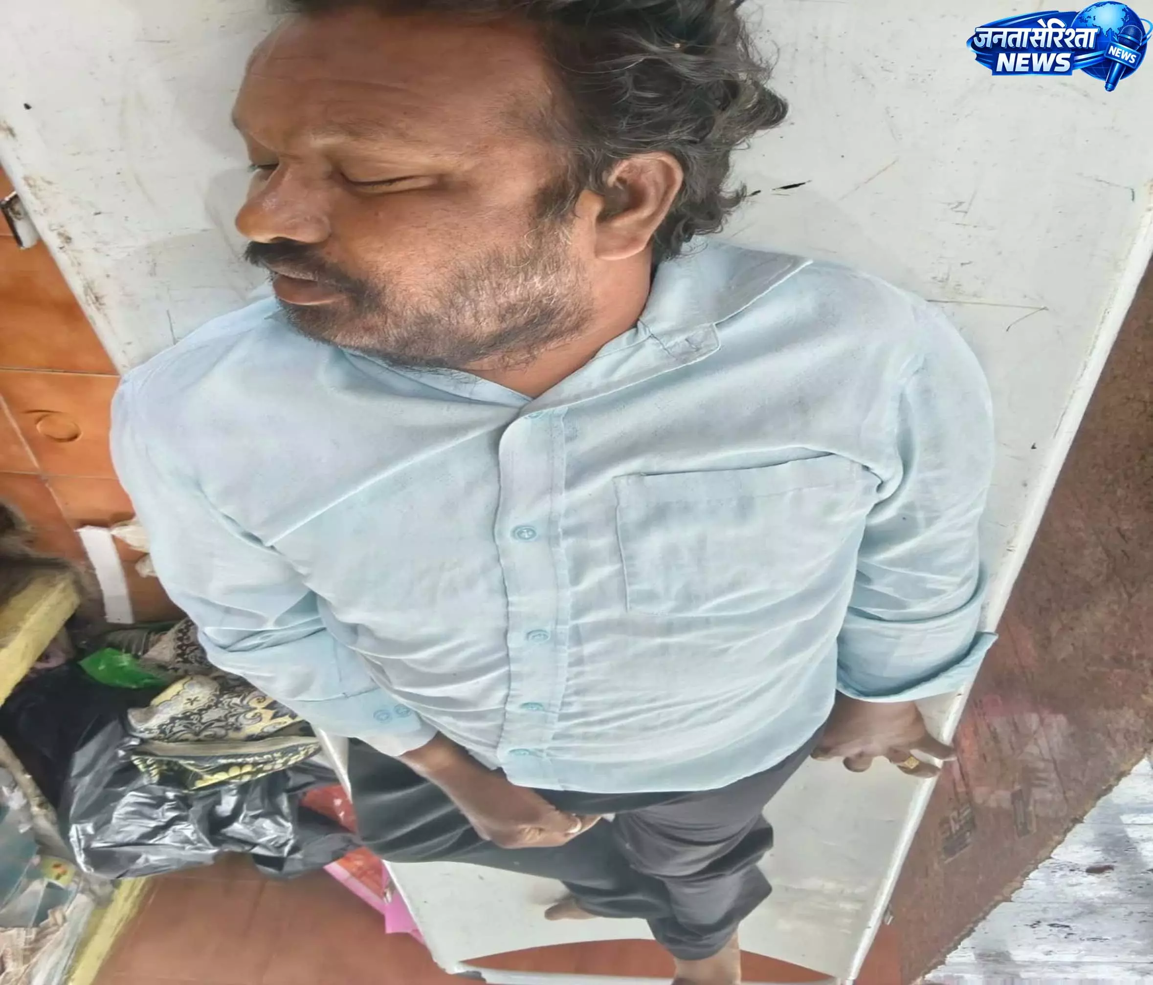 कॉमन करैत के डसने से विकलांग युवक की मौत, इलाके में दहशत कॉमन करैत के डसने से विकलांग युवक की मौत, इलाके में दहशत