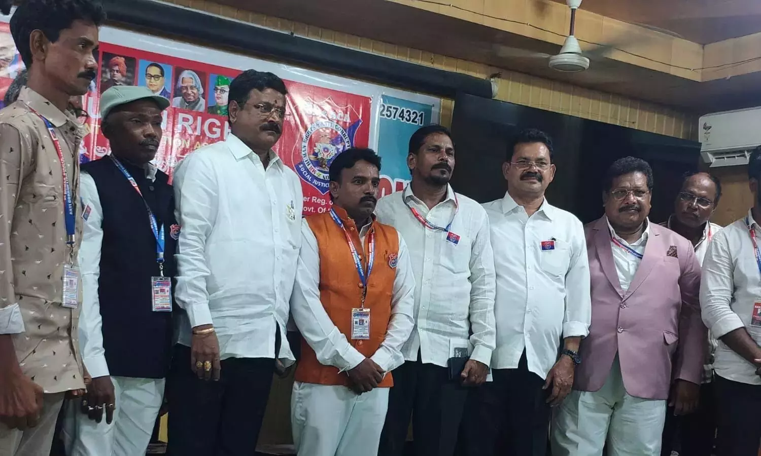 Andhra: मानवाधिकार समूहों ने पीड़ितों का समर्थन करने का आग्रह किया Andhra: मानवाधिकार समूहों ने पीड़ितों का समर्थन करने का आग्रह किया