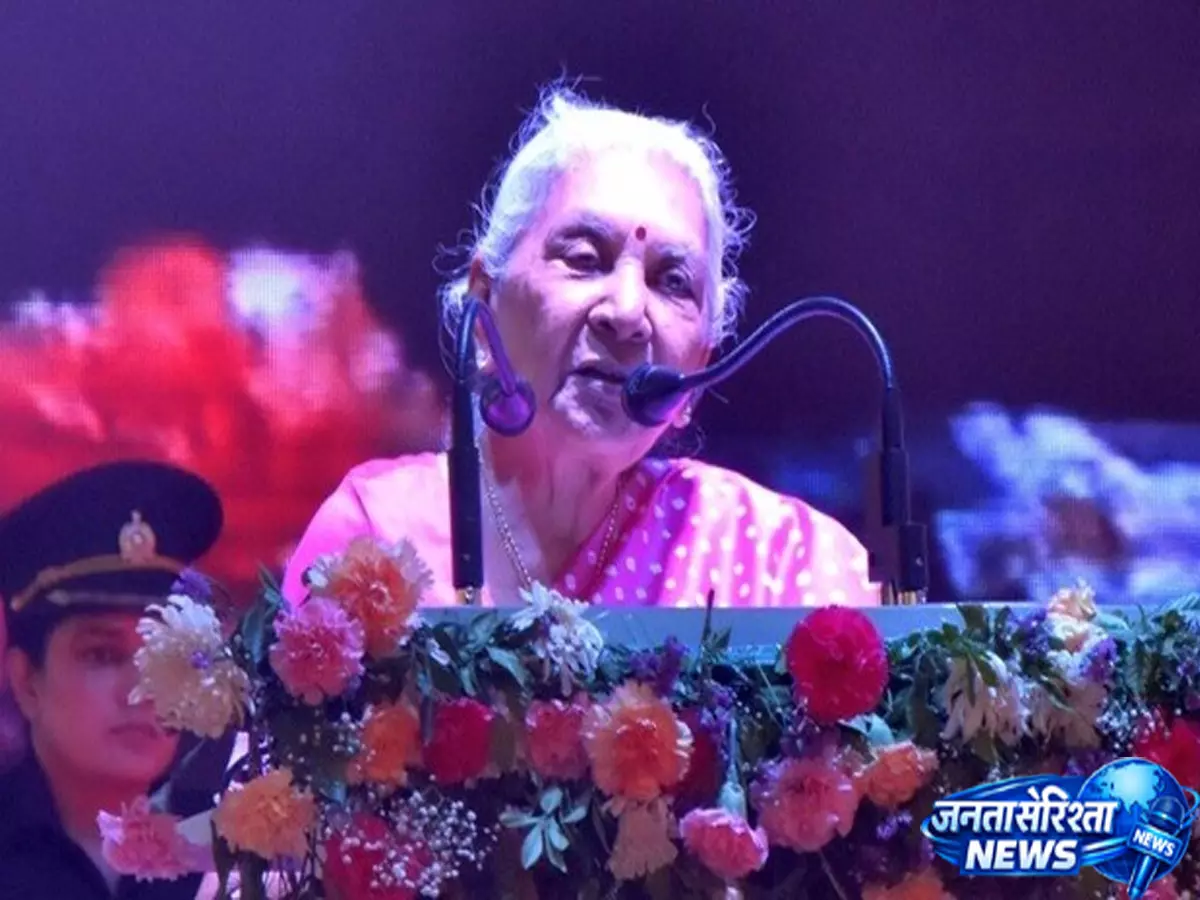 राज्यपाल आनंदीबेन पटेल ने युवाओं को बताया बदलाव का नेतृत्वकर्ता