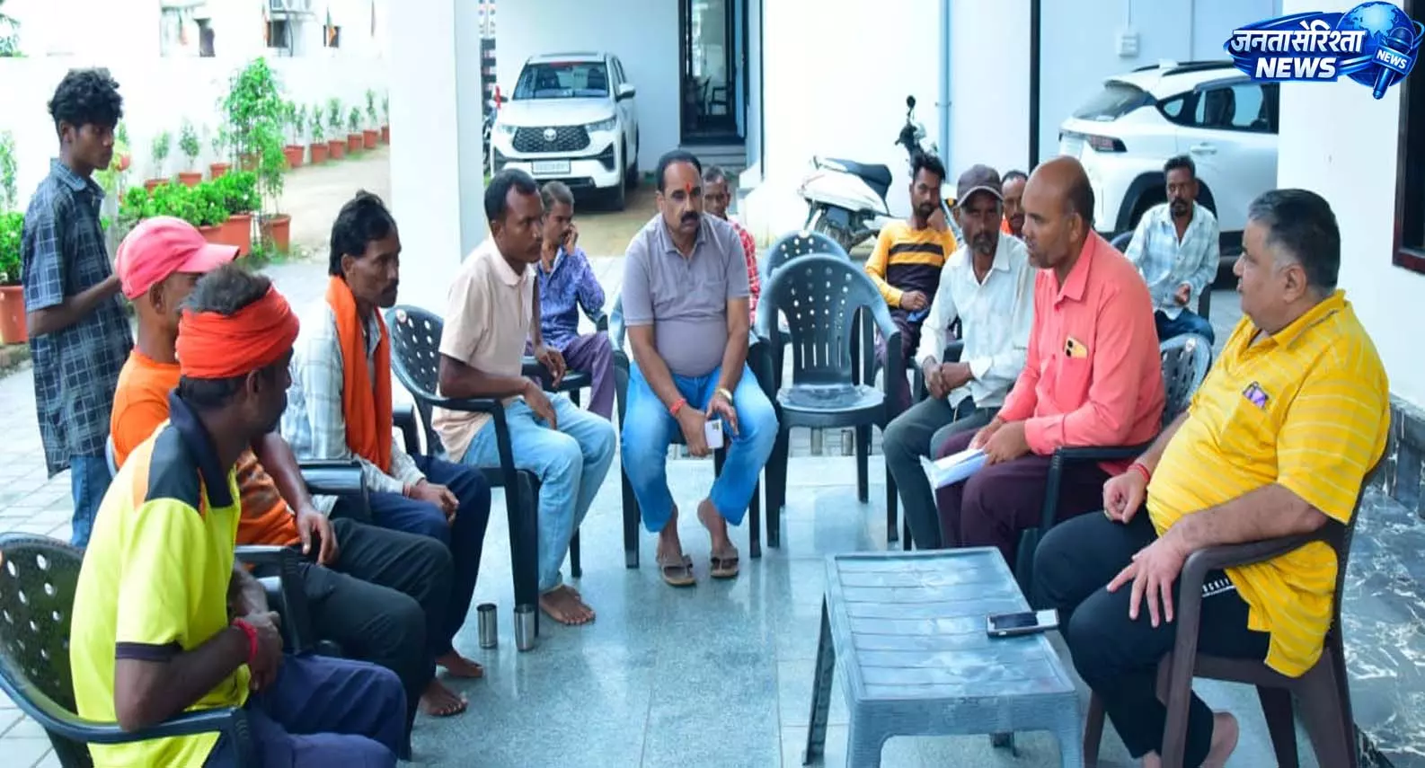 पर्यटन एवं संस्कृति मंत्री राजेश अग्रवाल ने जनदर्शन में सुनीं आमजन की समस्याएं पर्यटन एवं संस्कृति मंत्री राजेश अग्रवाल ने जनदर्शन में सुनीं आमजन की समस्याएं