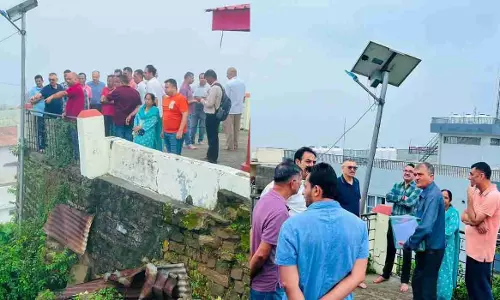 Nahan: परशुराम मंदिर के जीर्णोद्धार को त्रिलोकपुर ट्रस्ट का बड़ा फैसला Nahan: परशुराम मंदिर के जीर्णोद्धार को त्रिलोकपुर ट्रस्ट का बड़ा फैसला