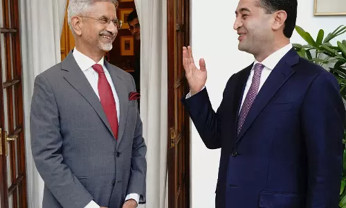 भारत-उज्बेकिस्तान ने रणनीतिक साझेदारी की समीक्षा, विदेश मंत्री सईदोव की यात्रा में कई मुद्दों पर चर्चा भारत-उज्बेकिस्तान ने रणनीतिक साझेदारी की समीक्षा, विदेश मंत्री सईदोव की यात्रा में कई मुद्दों पर चर्चा