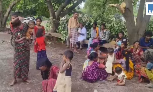 विधानसभा रोड पर हादसा, स्कूल बस की चपेट में आने से बच्चे की मौत विधानसभा रोड पर हादसा, स्कूल बस की चपेट में आने से बच्चे की मौत