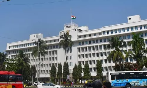 Mumbai: 18 अधिकारियों को पदोन्नति का तोहफा, सचिवालय में खुशी