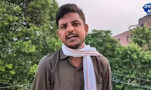वायरल वीडियो के बाद बंद हुआ मोहम्मद इरफान का YouTube चैनल बहाल वायरल वीडियो के बाद बंद हुआ मोहम्मद इरफान का YouTube चैनल बहाल