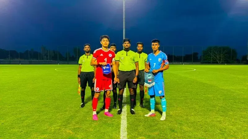 भारत की U20 पुरुष टीम ने पहले फ्रेंडली मैच में सिंगापुर को हराया भारत की U20 पुरुष टीम ने पहले फ्रेंडली मैच में सिंगापुर को हराया