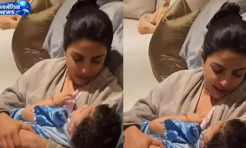 प्रियंका का देसी संस्कार और ग्लैमरस अंदाज प्रियंका का देसी संस्कार और ग्लैमरस अंदाज