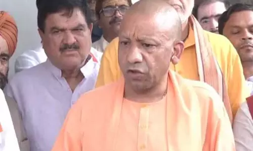राम मंदिर प्रकरण पर विपक्ष फैला रहा भ्रम, एसआईटी जांच में साधु-संतों की भूमिका नहीं मिली: मुख्यमंत्री योगी राम मंदिर प्रकरण पर विपक्ष फैला रहा भ्रम, एसआईटी जांच में साधु-संतों की भूमिका नहीं मिली: मुख्यमंत्री योगी