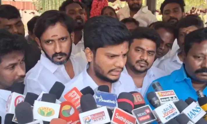 Tamil Nadu: विजय सरकार द्रमुक शासन के तहत मंदिर की अनियमितताओं पर श्वेत पत्र पर विचार कर रही है Tamil Nadu: विजय सरकार द्रमुक शासन के तहत मंदिर की अनियमितताओं पर श्वेत पत्र पर विचार कर रही है