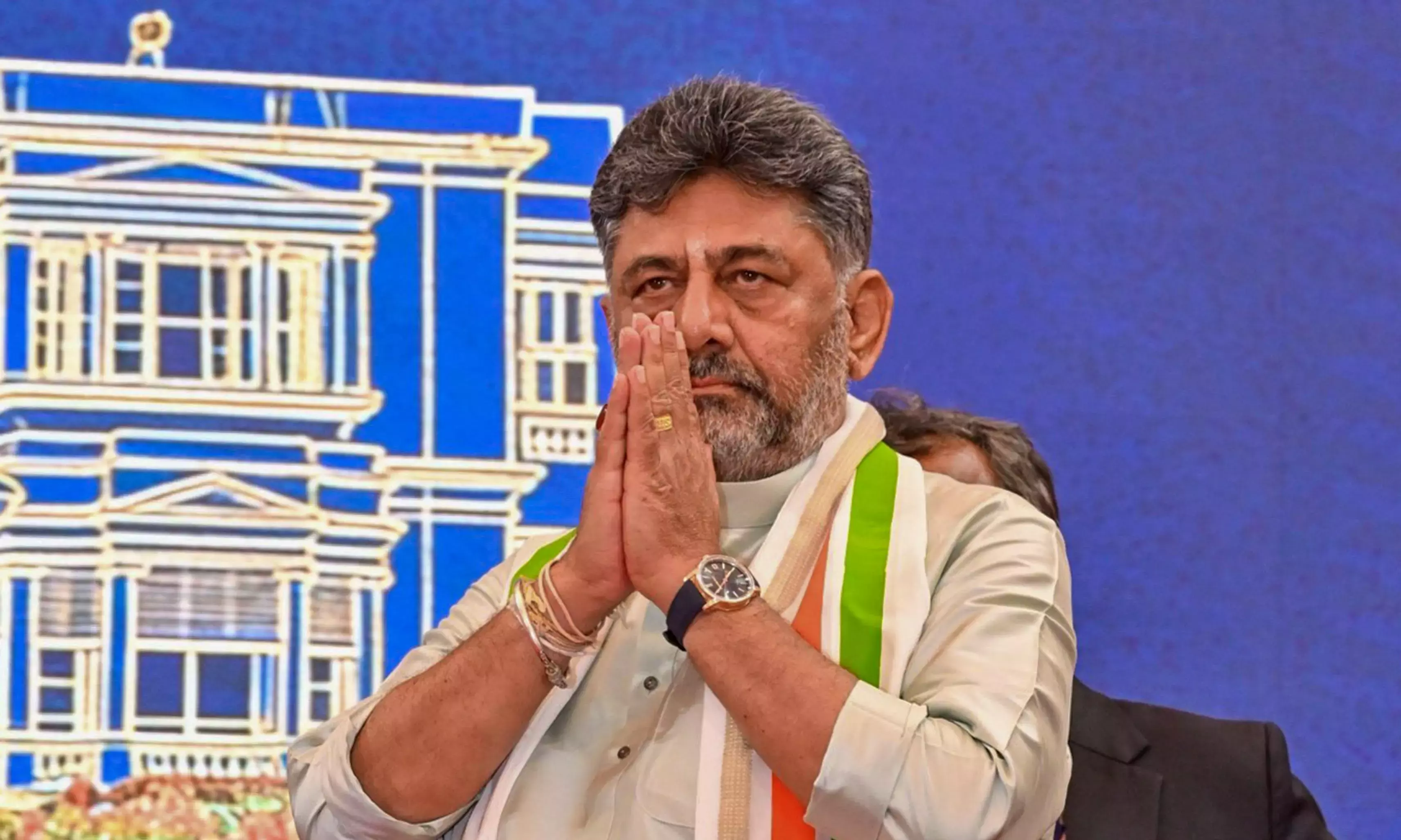 Karnataka: शिवकुमार ने बाहर रखे गए कांग्रेस नेताओं को भूमिका का आश्वासन दिया