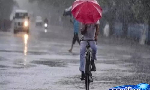 UP में मौसम ने ली करवट, पूर्वी-पश्चिमी दोनों हिस्सों में भारी बारिश और वज्रपात का अलर्ट UP में मौसम ने ली करवट, पूर्वी-पश्चिमी दोनों हिस्सों में भारी बारिश और वज्रपात का अलर्ट