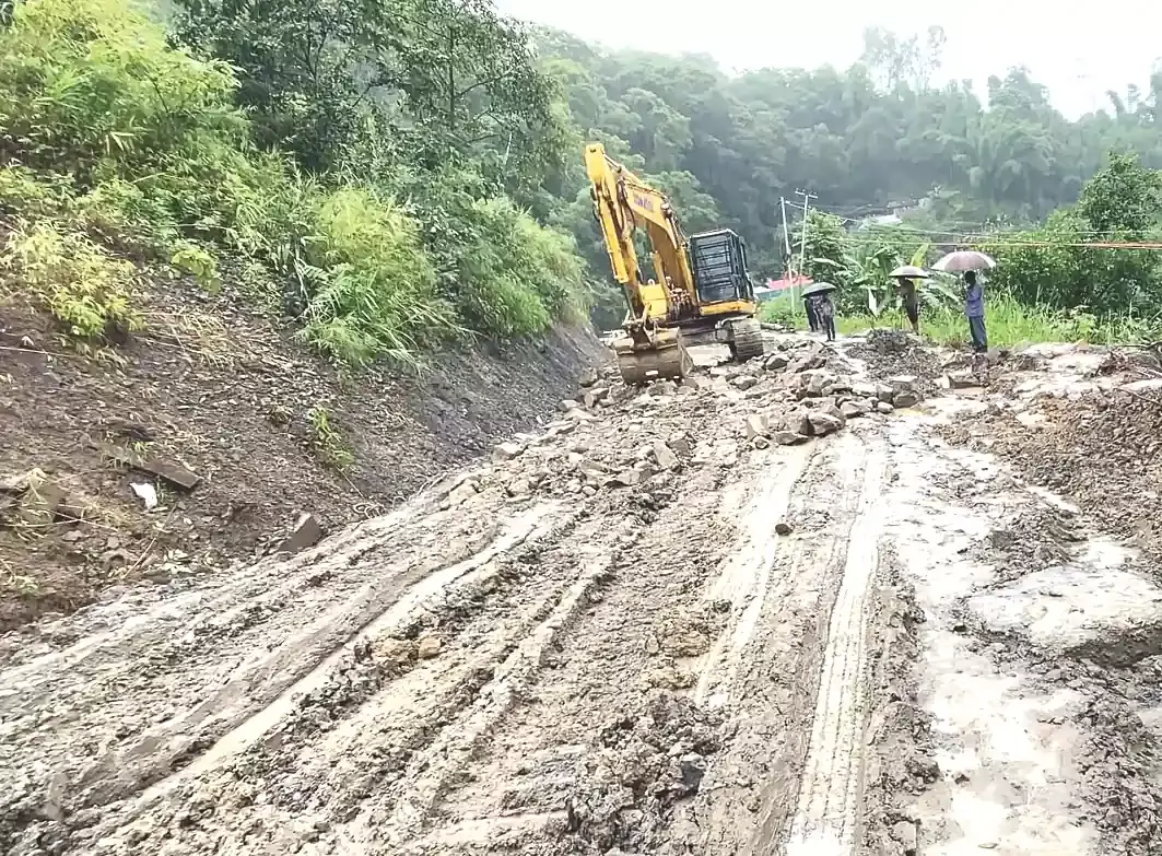 NH-2 का एक हिस्सा कुछ समय के लिए बंद रहेगा NH-2 का एक हिस्सा कुछ समय के लिए बंद रहेगा