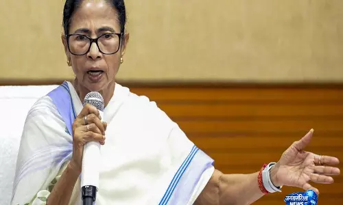 ममता बनर्जी का BJP पर हमला, बोलीं- सोनार बांग्ला को जेल बना दिया ममता बनर्जी का BJP पर हमला, बोलीं- सोनार बांग्ला को जेल बना दिया