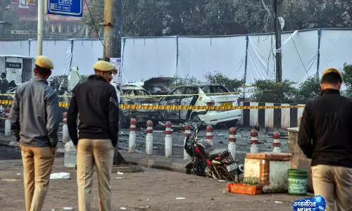 लाल किला धमाका मामला: NIA कोर्ट ने डॉ. शाहीन और अन्य की न्यायिक हिरासत 12 अगस्त तक बढ़ाई लाल किला धमाका मामला: NIA कोर्ट ने डॉ. शाहीन और अन्य की न्यायिक हिरासत 12 अगस्त तक बढ़ाई