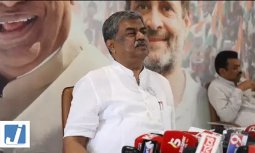 कर्नाटक कांग्रेस ने कैबिनेट विस्तार के बाद असंतोष की खबरों को किया खारिज कर्नाटक कांग्रेस ने कैबिनेट विस्तार के बाद असंतोष की खबरों को किया खारिज