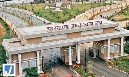 हाईकोर्ट ने सहायक आचार्य नियुक्ति मामले में जेएसएससी के नॉर्मलाइजेशन प्रक्रिया पर उठाए सवाल हाईकोर्ट ने सहायक आचार्य नियुक्ति मामले में जेएसएससी के नॉर्मलाइजेशन प्रक्रिया पर उठाए सवाल