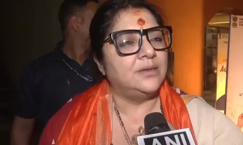 TMC टूट चुकी है, ममता बनर्जी पर भाजपा नेता लॉकेट चटर्जी का तीखा हमला TMC टूट चुकी है, ममता बनर्जी पर भाजपा नेता लॉकेट चटर्जी का तीखा हमला