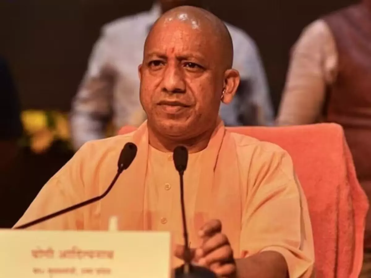 योगी कैबिनेट की अहम बैठक आज, 20 से अधिक प्रस्तावों पर लग सकती है मुहर योगी कैबिनेट की अहम बैठक आज, 20 से अधिक प्रस्तावों पर लग सकती है मुहर