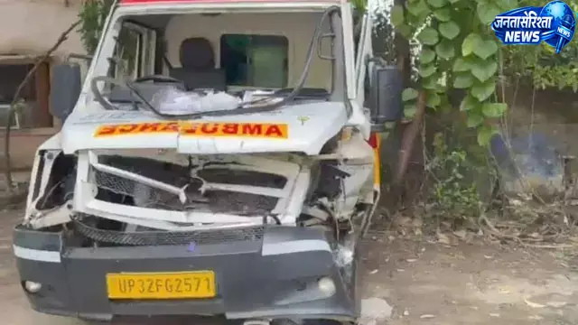 दिल्ली-मेरठ मार्ग पर एंबुलेंस ने कांवड़ियों की ट्रॉली में मारी टक्कर दिल्ली-मेरठ मार्ग पर एंबुलेंस ने कांवड़ियों की ट्रॉली में मारी टक्कर