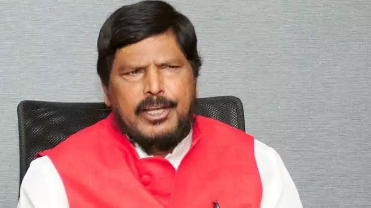 Jaipur: गरीबों को जमीन का अधिकार देने की मांग तेज, अठावले मुखर Jaipur: गरीबों को जमीन का अधिकार देने की मांग तेज, अठावले मुखर