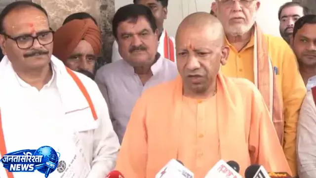 यूपी विधानसभा में हंगामा, CM योगी ने सपा पर बोला हमला यूपी विधानसभा में हंगामा, CM योगी ने सपा पर बोला हमला
