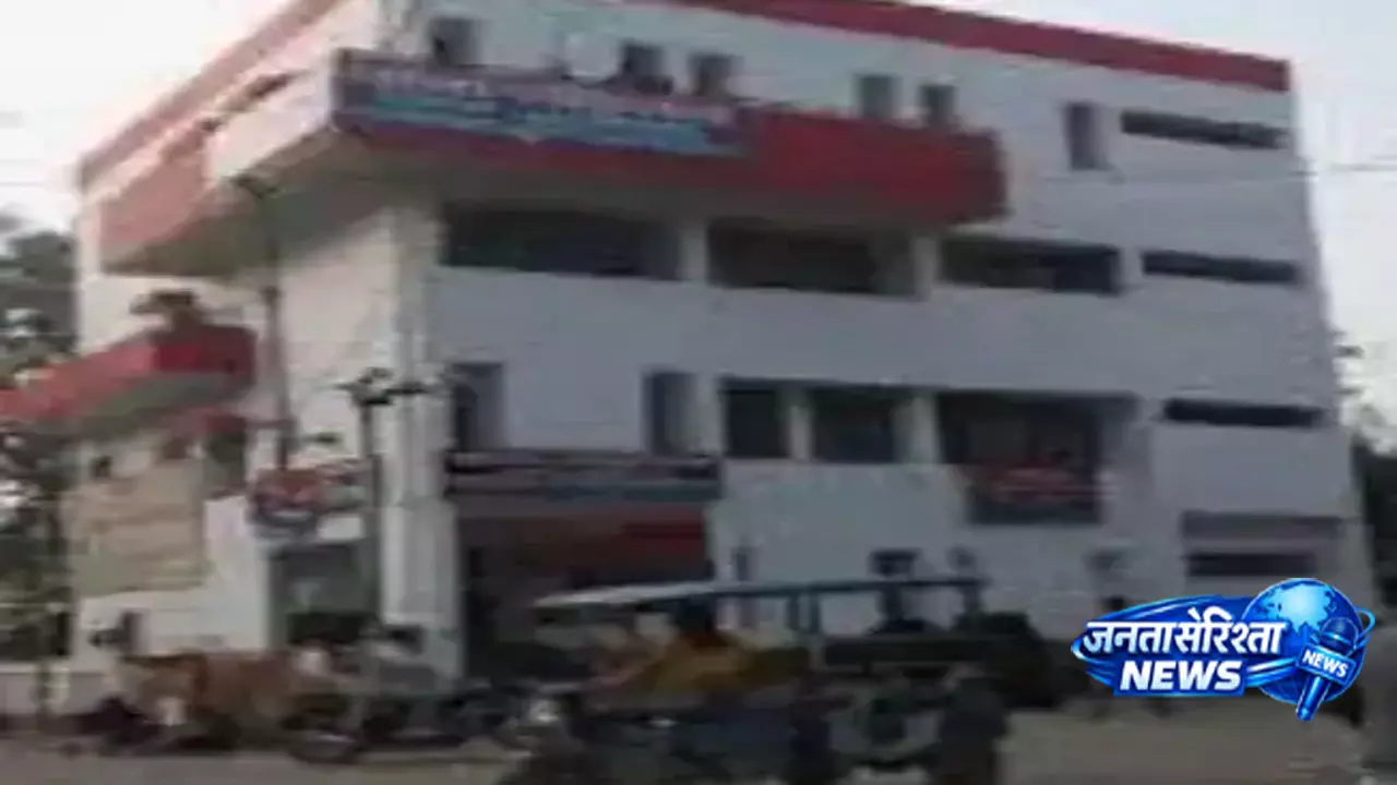 प्रयागराज में किराए के मकान से तीन शव बरामद प्रयागराज में किराए के मकान से तीन शव बरामद