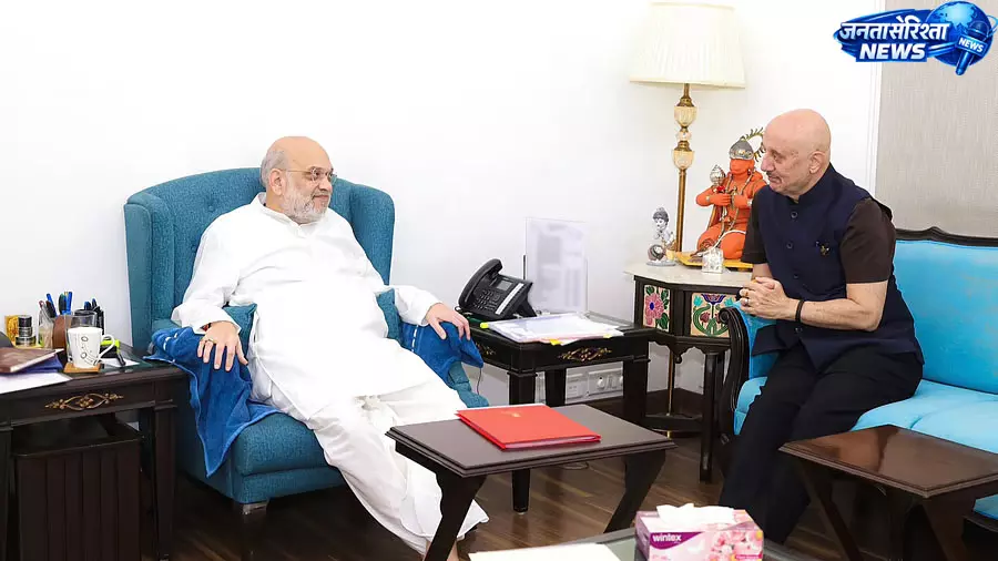 अमित शाह से खेर की खास मुलाकात अमित शाह से खेर की खास मुलाकात