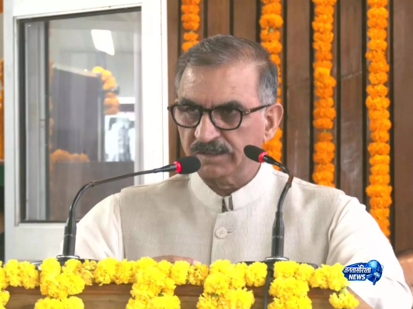 2027 चुनाव पर हिमाचल में सियासी जंग, सुखू और जयराम ठाकुर आमने-सामने 2027 चुनाव पर हिमाचल में सियासी जंग, सुखू और जयराम ठाकुर आमने-सामने