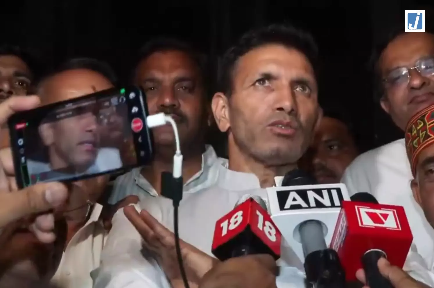 संगठन की ताकत से मिली जीत, अब जनता की आवाज बनने की रणनीति तैयार: जीतू पटवारी संगठन की ताकत से मिली जीत, अब जनता की आवाज बनने की रणनीति तैयार: जीतू पटवारी