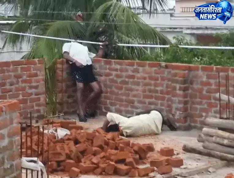 निर्माणाधीन मकान में करंट का कहर, दो मजदूरों की दर्दनाक मौत