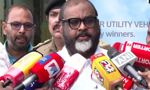 प्रियदर्शिनी योजना पर बयान के बाद केरल परिवहन मंत्री बोले- आगे और सावधानी बरतूंगा प्रियदर्शिनी योजना पर बयान के बाद केरल परिवहन मंत्री बोले- आगे और सावधानी बरतूंगा