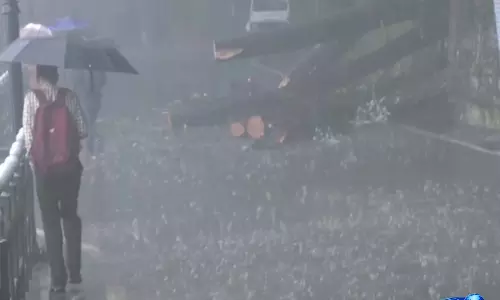 रूस के Kyiv पर रात भर किए गए हमले में एक व्यक्ति की मौत, पांच घायल रूस के Kyiv पर रात भर किए गए हमले में एक व्यक्ति की मौत, पांच घायल