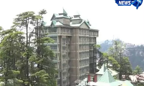 अदालती मामलों की अनदेखी पड़ेगी भारी, हिमाचल सरकार ने अधिकारियों को दिए कड़े निर्देश अदालती मामलों की अनदेखी पड़ेगी भारी, हिमाचल सरकार ने अधिकारियों को दिए कड़े निर्देश