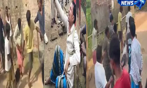 Jharkhand: चतरा में भीड़ का कहर, दुष्कर्म आरोपी की हत्या, घर में घुसकर किया हमला Jharkhand: चतरा में भीड़ का कहर, दुष्कर्म आरोपी की हत्या, घर में घुसकर किया हमला