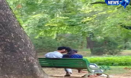 प्राइवेट वीडियो के नाम पर धमकी और ब्लैकमेल, युवती के पिता से आरोपी ने की वसूली की कोशिश प्राइवेट वीडियो के नाम पर धमकी और ब्लैकमेल, युवती के पिता से आरोपी ने की वसूली की कोशिश