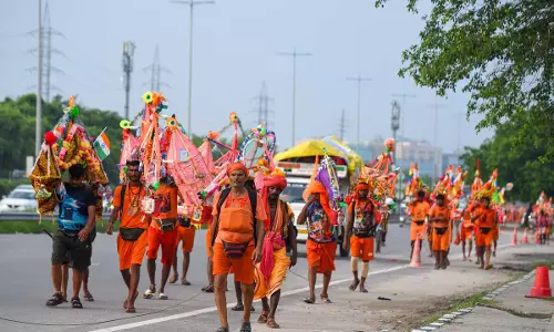 कांवड़ यात्रा के बढ़ते दबाव पर मेरठ में लागू हुआ चरणबद्ध ट्रैफिक प्लान कांवड़ यात्रा के बढ़ते दबाव पर मेरठ में लागू हुआ चरणबद्ध ट्रैफिक प्लान