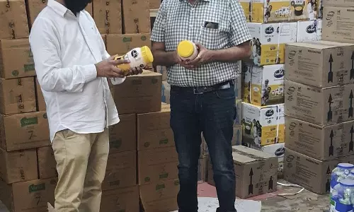 मिलावट की आशंका में 3000 लीटर घी जब्त