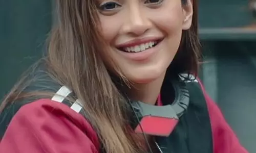 लुक्स कमेंट पर शिवांगी ने कहा- लोग मेरे चेहरे और मेकअप का मजाक उड़ाते हैं तो बहुत बुरा लगता है