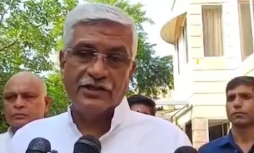 भारत-ब्रिटेन के बीच हुए फ्री ट्रेड एग्रीमेंट देश के लिए बड़ी उपलब्धि: गजेंद्र सिंह शेखावत भारत-ब्रिटेन के बीच हुए फ्री ट्रेड एग्रीमेंट देश के लिए बड़ी उपलब्धि: गजेंद्र सिंह शेखावत