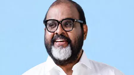 केरल मंत्री सीपी जॉन का बयान पड़ा भारी, आलोचना के बाद जताया खेद केरल मंत्री सीपी जॉन का बयान पड़ा भारी, आलोचना के बाद जताया खेद