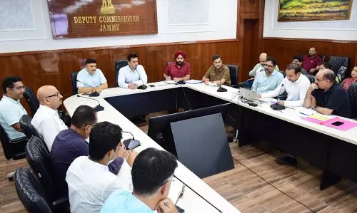 Jammu: जम्मू में विकास कार्यों की समीक्षा, अधिकारियों को दिए निर्देश Jammu: जम्मू में विकास कार्यों की समीक्षा, अधिकारियों को दिए निर्देश