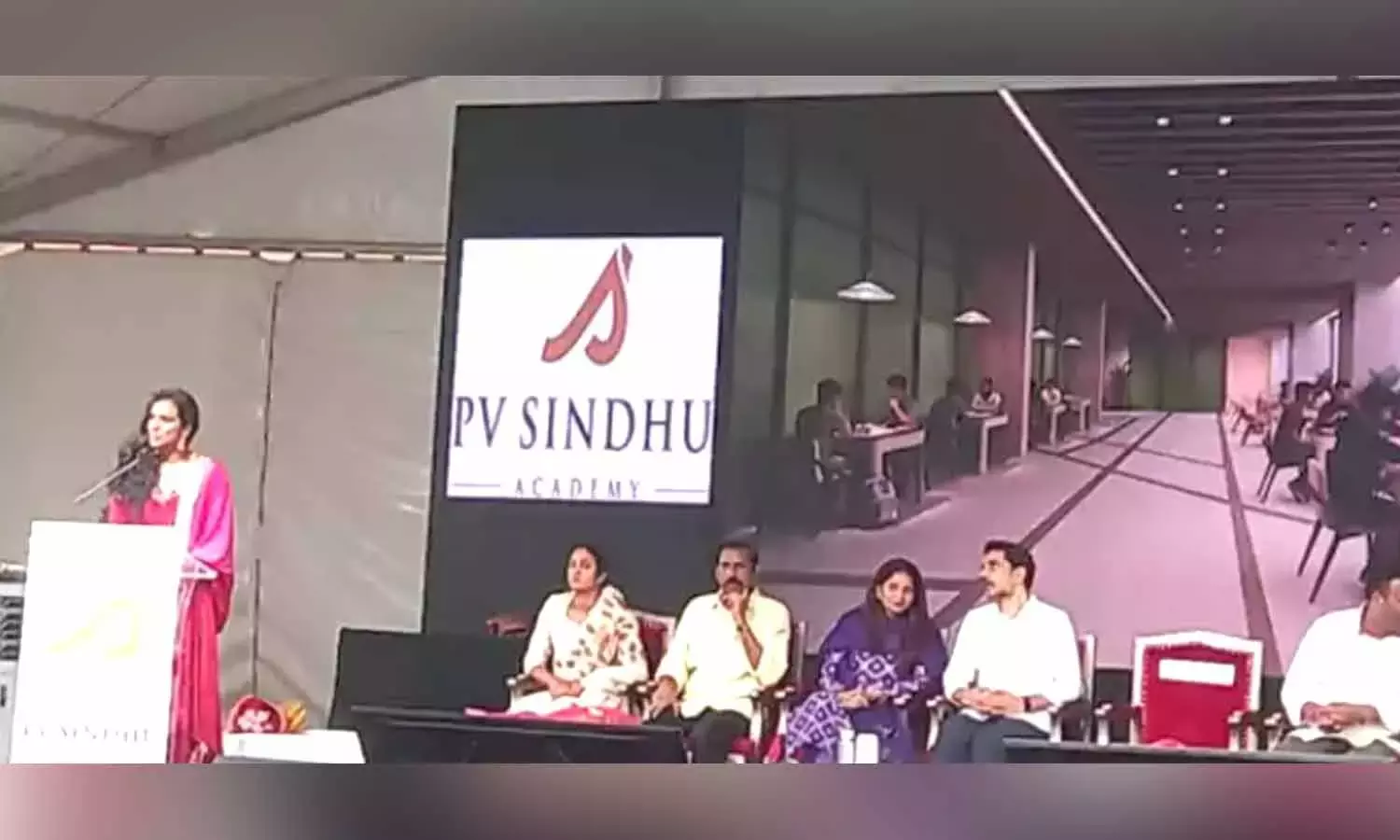 Andhra: नारा लोकेश ने पीवी सिंधु की खेल अकादमी के लिए आधारशिला रखी