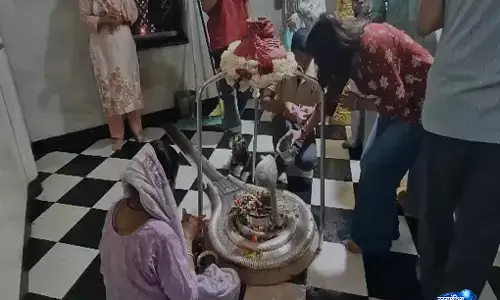 सावन में डाक विभाग की खास सेवा, गंगोत्री का गंगाजल अब सीधे मंदिरों में उपलब्ध सावन में डाक विभाग की खास सेवा, गंगोत्री का गंगाजल अब सीधे मंदिरों में उपलब्ध