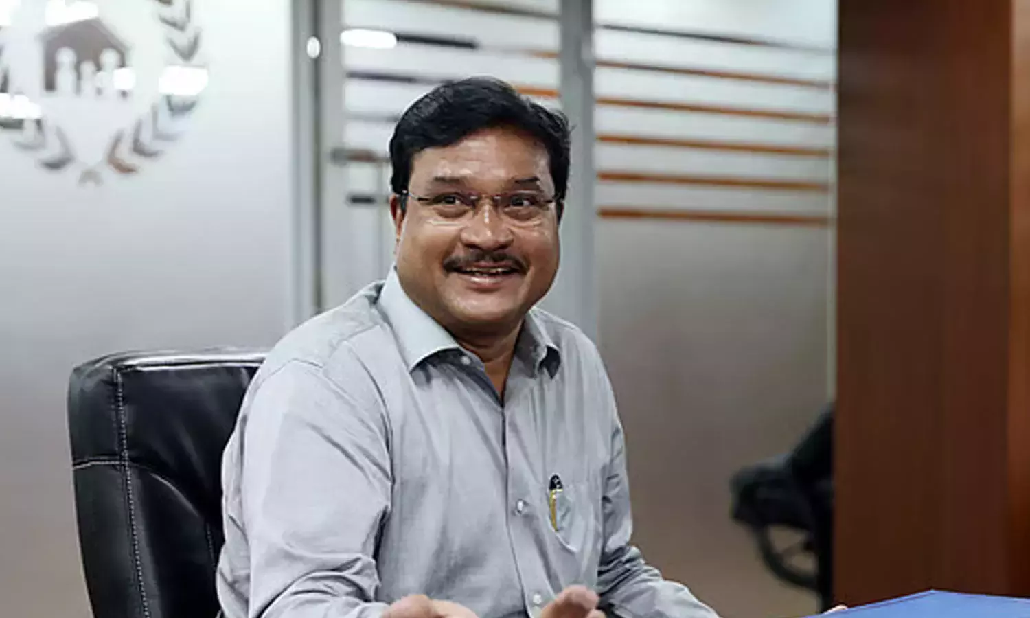Telangana: हाइड्रा कमिश्नर एवी रंगनाथ के फर्जी हस्ताक्षर, 8 इंटर कॉलेजों पर मामला दर्ज Telangana: हाइड्रा कमिश्नर एवी रंगनाथ के फर्जी हस्ताक्षर, 8 इंटर कॉलेजों पर मामला दर्ज